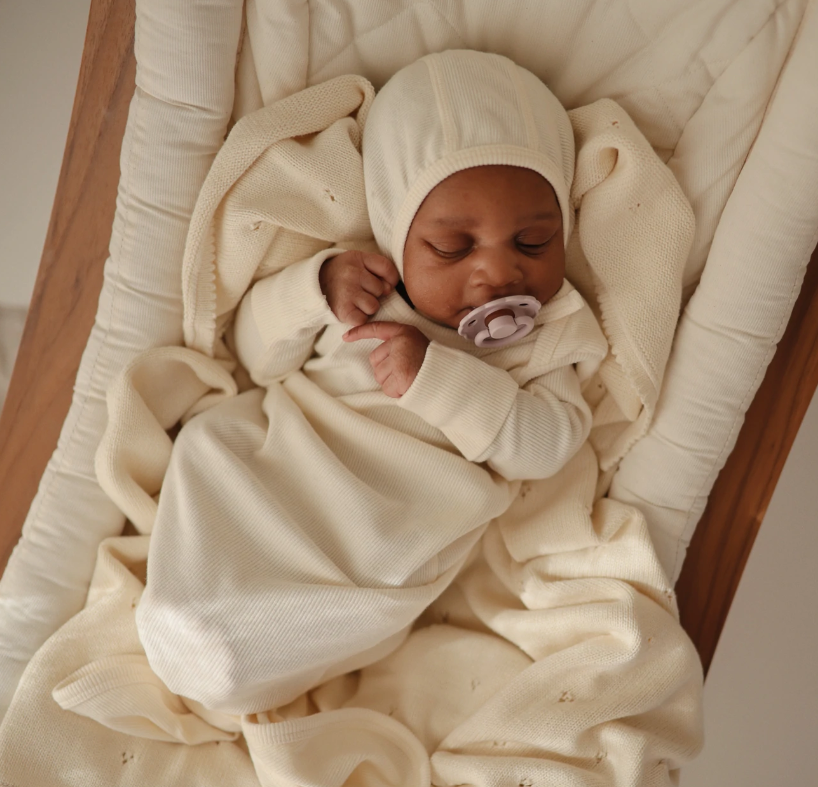 Mushie Baby hat ribbed Ivory De Gele Flamingo