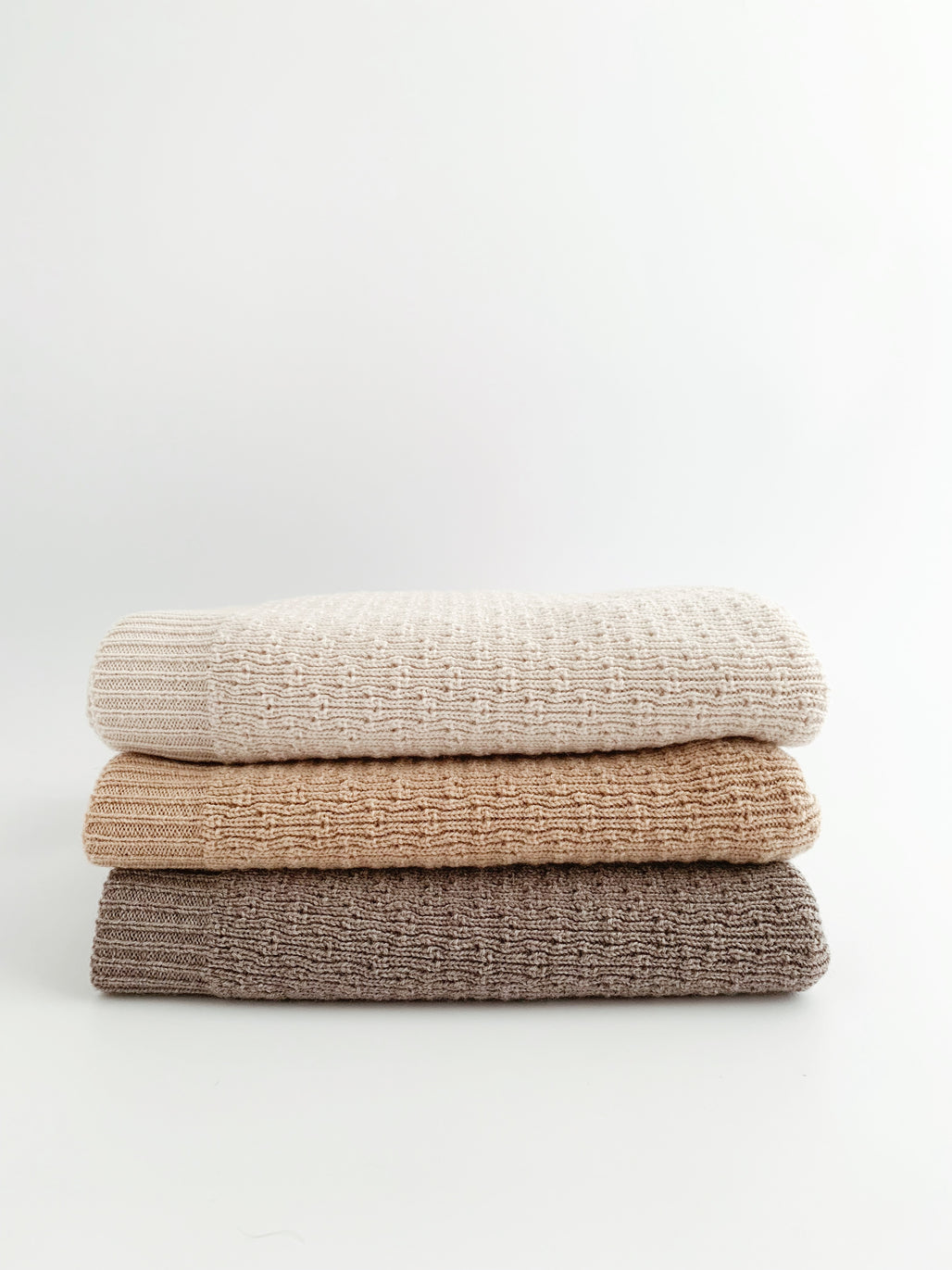 Hvid - Why merino wool is so good for your little one