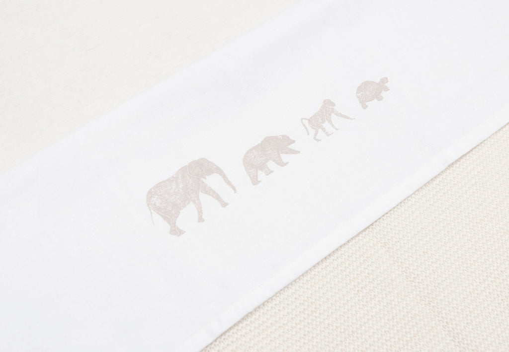 Jollein Fitted Sheet Crib 75x100cm | Animals Nougat