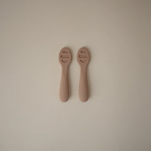 Mushie Cutlery Set 2 Spoons | Natural /Shifting Sand