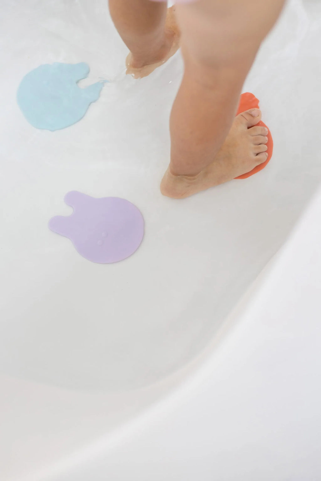 Quutopia Grippi Anti-Slip Buddies Bath Play | Coral Blue