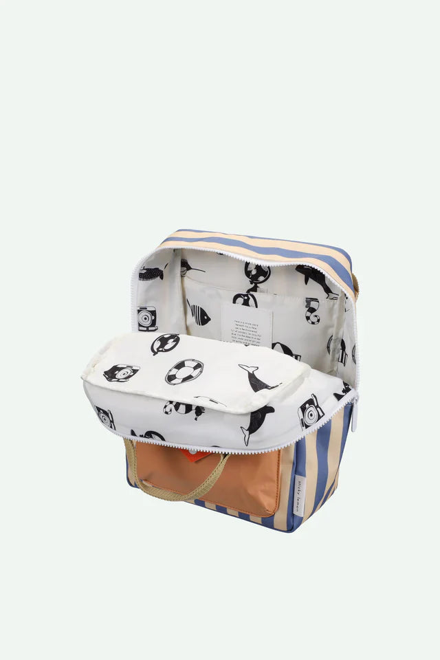 Sticky Lemon Backpack Medium | Envelope Stripes Blue Whale + Sandy Yellow