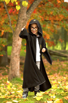 Great Pretenders Wizard Wizard Cloak & Glasses | 7-8Y