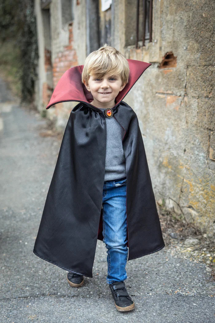 Great Pretenders Vampires Cape 7-8Y