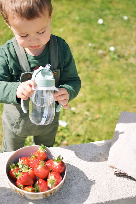 Béaba Drinking Cup With Straw 250ml | Sage Green