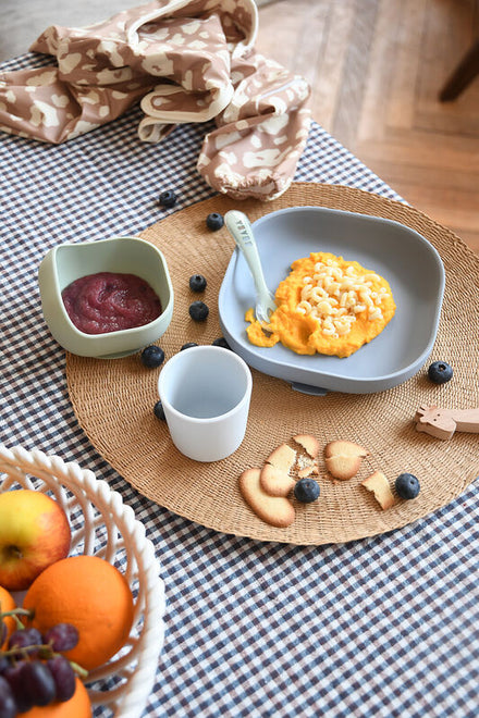 Beaba Silicone Dinner Set 4-Piece | Pebble