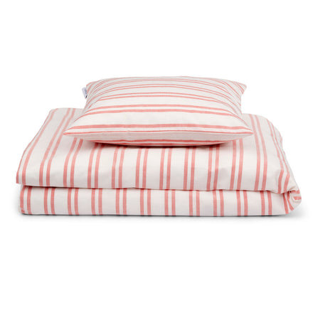 * Liewood Carl Duvet Set 140x200cm | Stripe Creme De La Creme/Apple Red