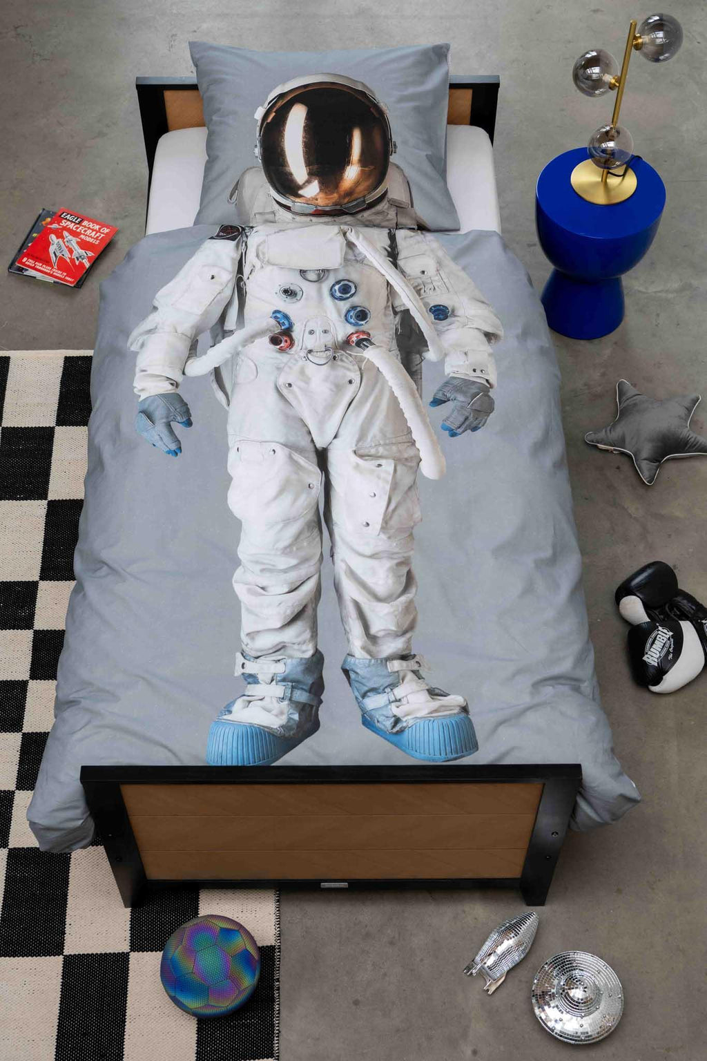 SNURK Duvet set 140x200/220cm | Astronaut Gray Space