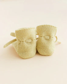 Hvid Booties 0-6M | Light Yellow