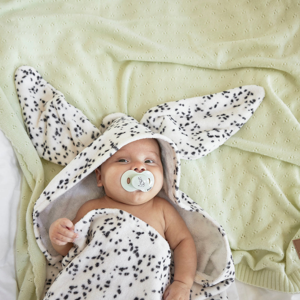 Elodie Details Hooded Towel | Dalmation Dots