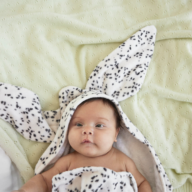 Elodie Details Hooded Towel | Dalmation Dots