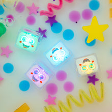 Glo Pals Light Up Cubes Bath Toys 9 Colors | Party