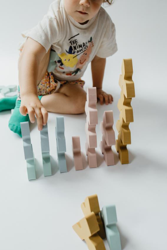 Moes Play Trianglo playing blocks | 24 pieces