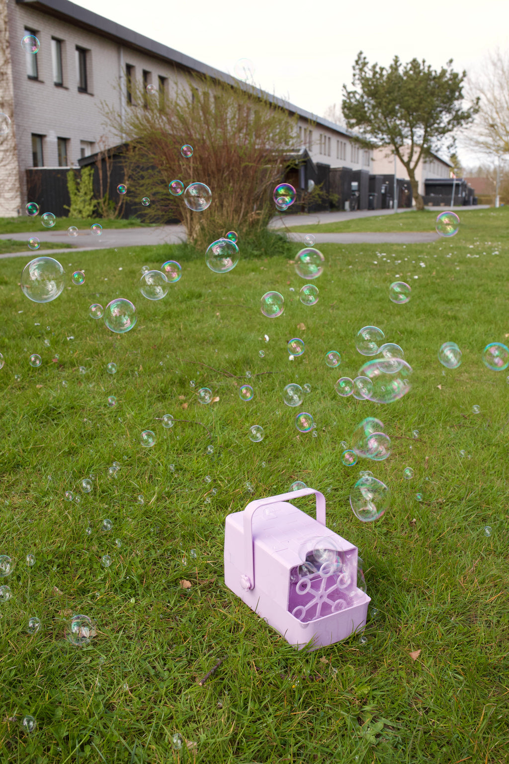 Lalarma Bubble Blower Bubble Machine | Purple