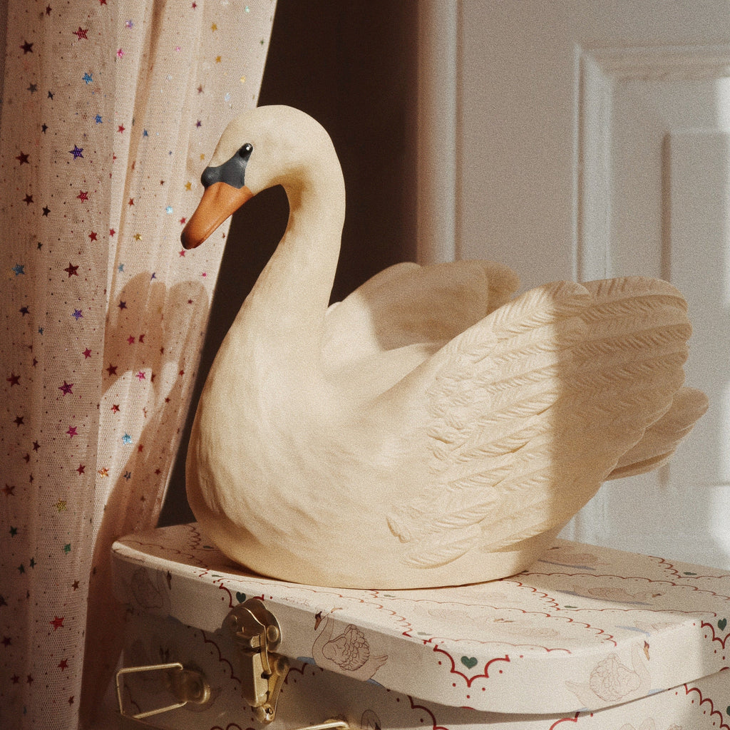 Konges Sløjd Swan Night lamp | Beige