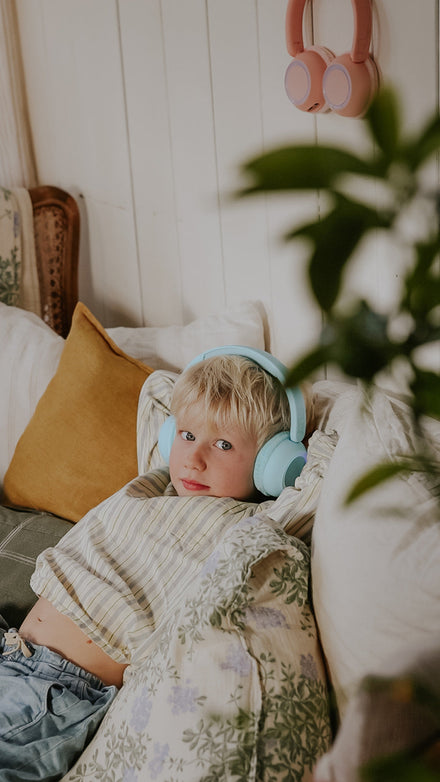 Lalarma Wireless Headphones With Light | Blue