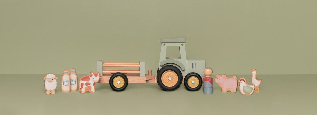 Little Dutch Wooden tractor with trailer | Little Farm