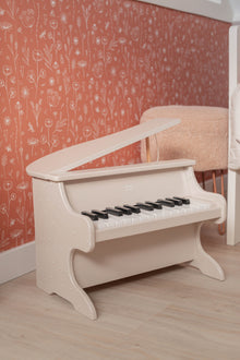 Label Label Wooden Piano | Nougat