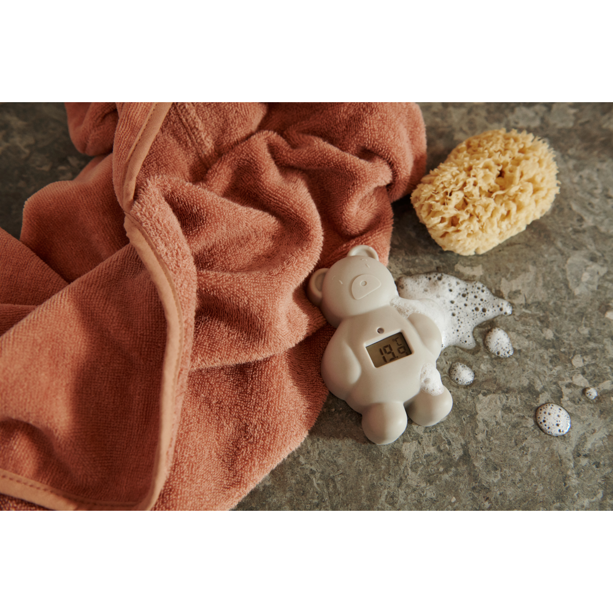 Liewood Kiera Bath Thermometer | Sandy