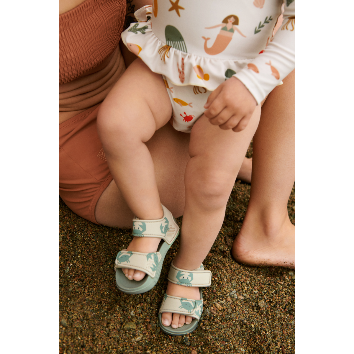 Liewood Blumer Sandals with print | Crab /Sandy