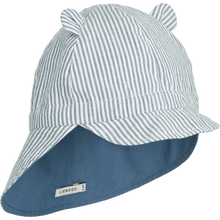 Liewood Gorm Reversible Seersucker Sun Hat with Ears | Y/D Stripe: Blue Wave/Creme de la Creme