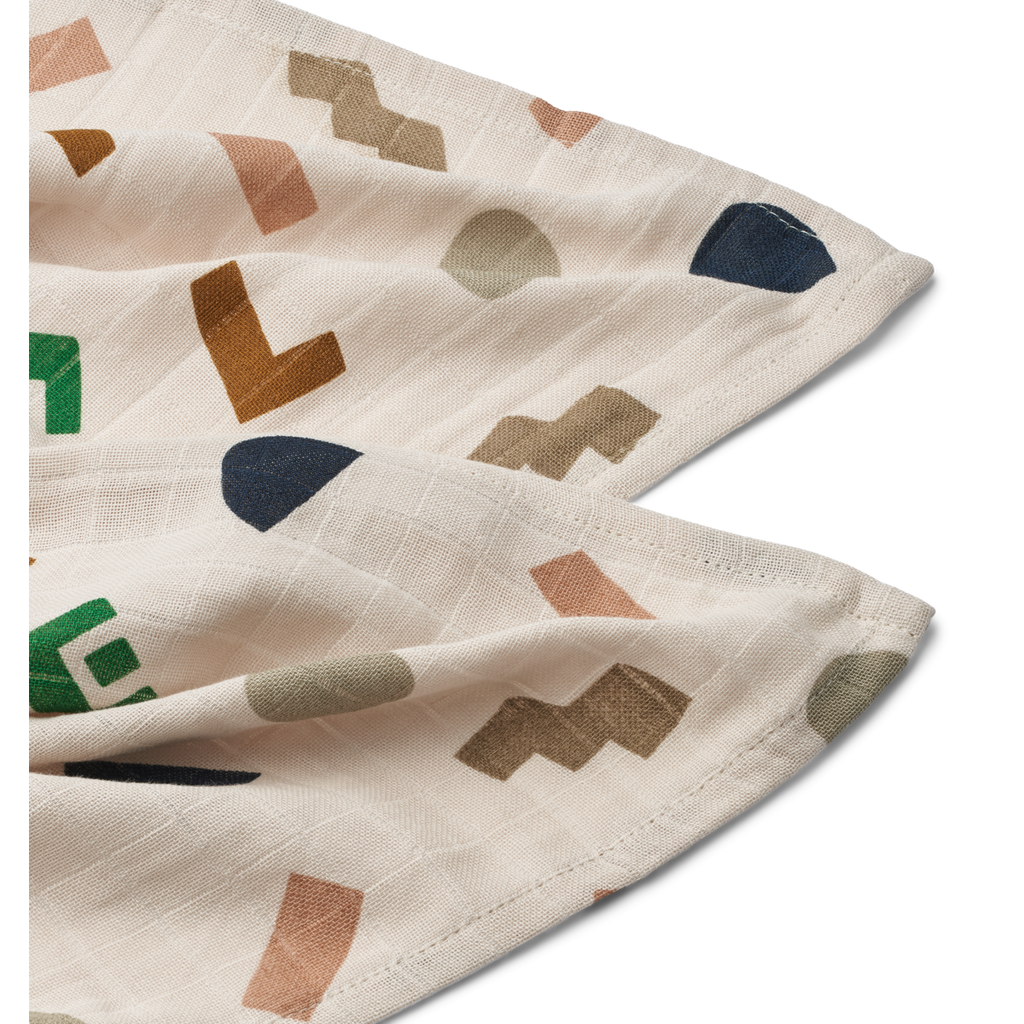 Liewood Lewis Muslin Sheet 2-Pack | Graphic Alphabet /Sandy