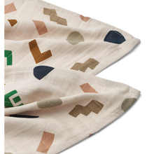 Liewood Lewis Muslin Sheet 2-Pack | Graphic Alphabet /Sandy