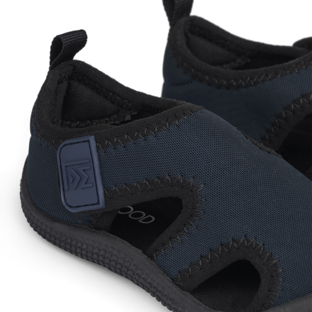 Liewood Sigurd Water Shoes | Black /Classic Navy