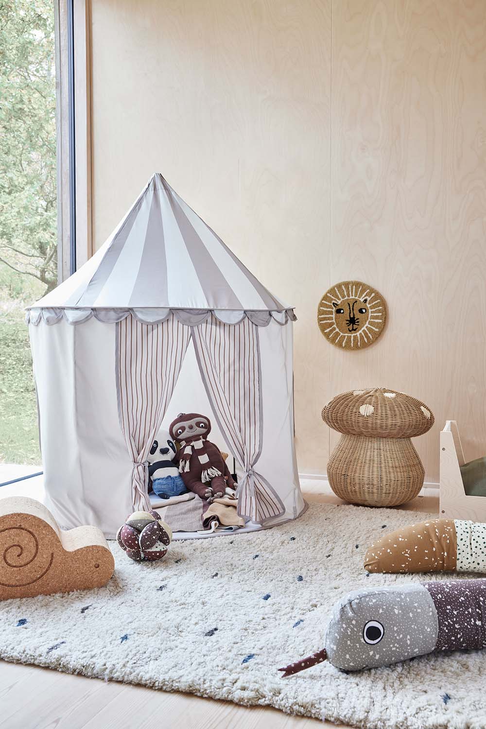 Oyoy Living Circus Tent Teepee Tent | Clay