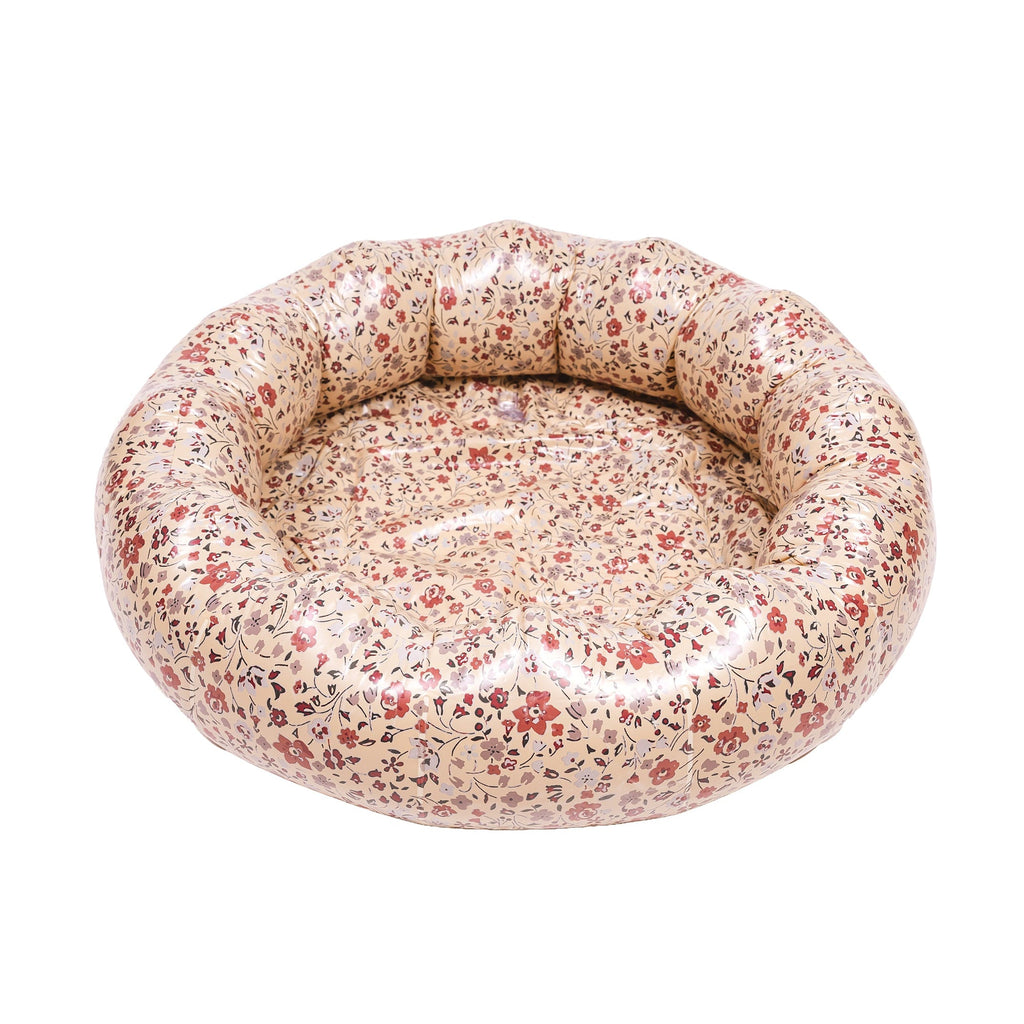 Mrs. Ertha Inflatable Pool | Magic Garden