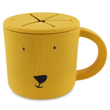 Trixie Silicone Snack Drinking Cup | Mr. Lion