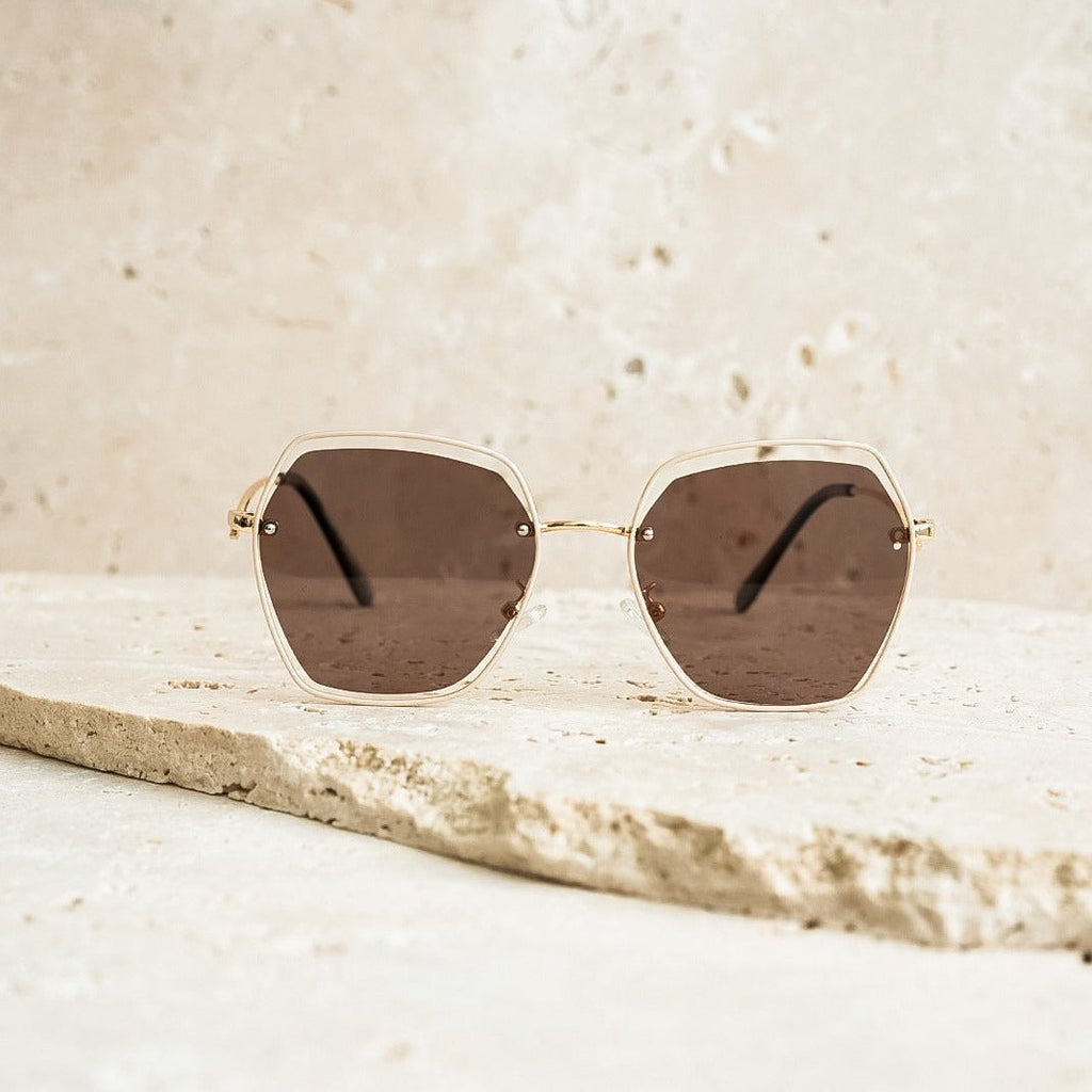* Elle Porte sunglasses | Harper