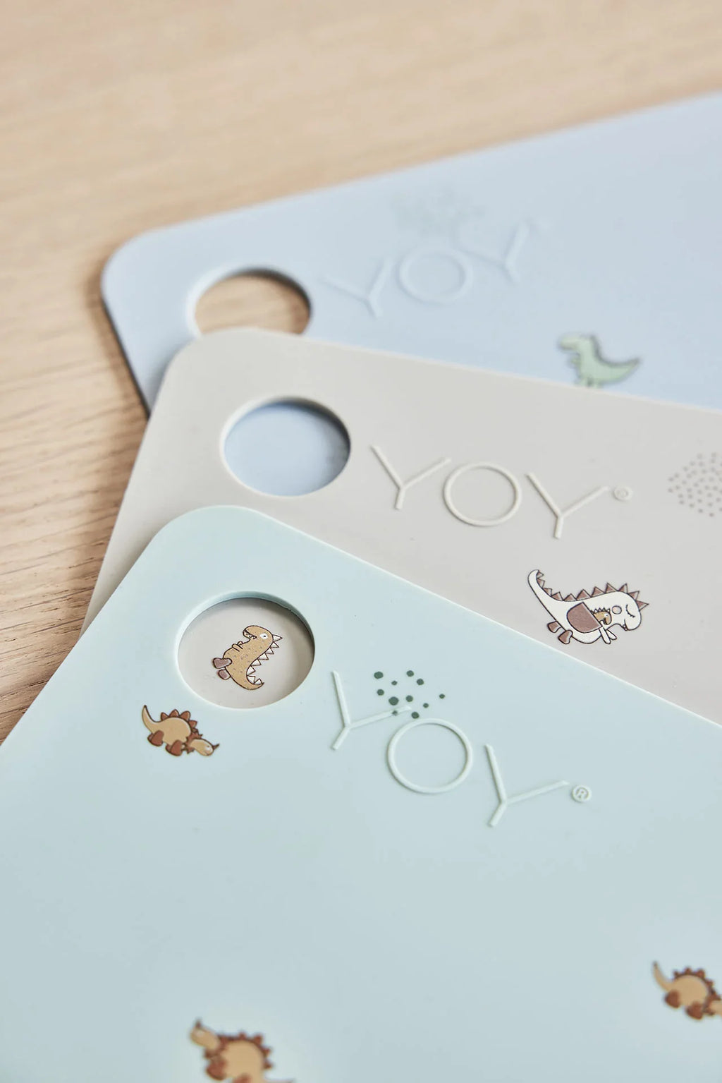 OYOY Silicone Placemat Billy Dino | Pale green