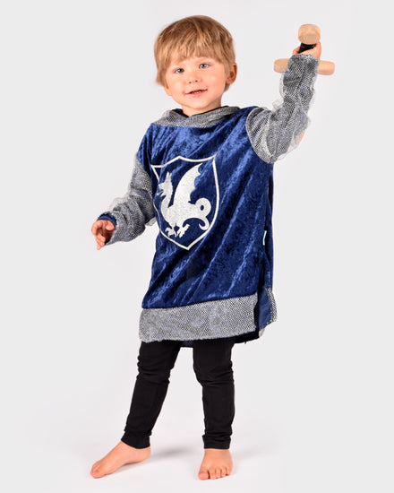 Den Goda Fen dressed suit Knight | 4-6Y