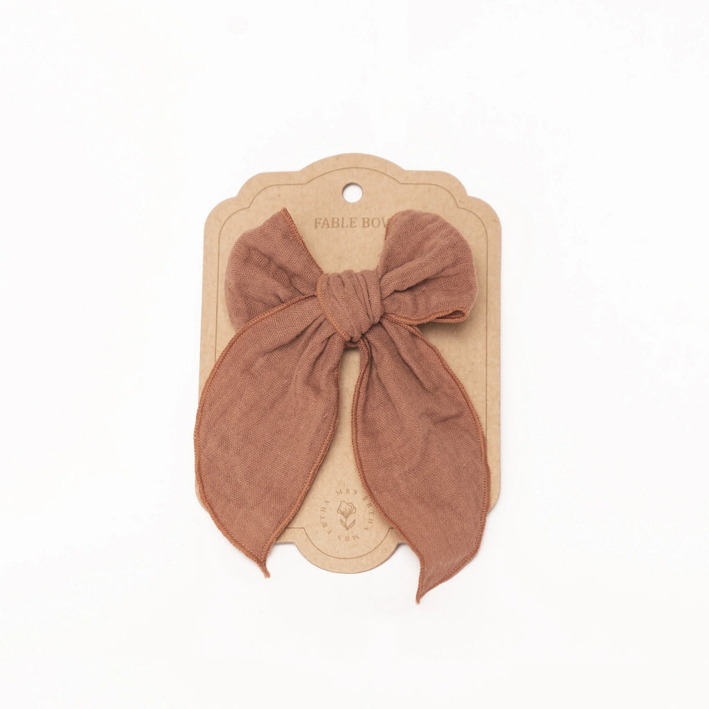 Mrs. Ertha Bow Hairpin | Rusted