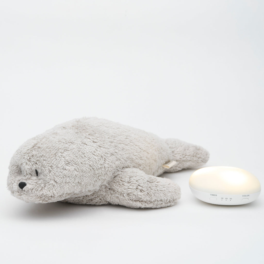 Moonie 2.0 - Cuddly Heartbeat and Light | Humming Zeehondje Seal Gray