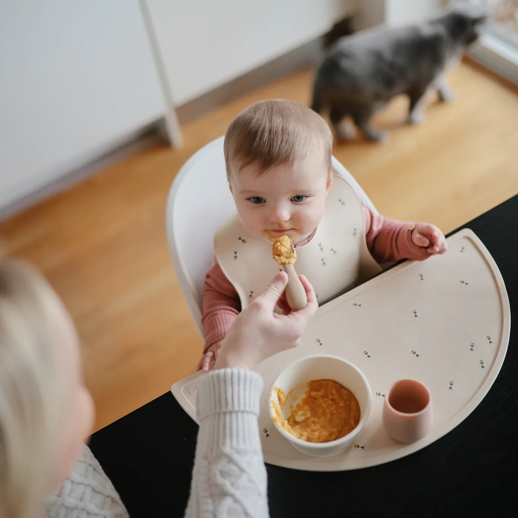 Mushie Bibs Silicone Bib | Bees