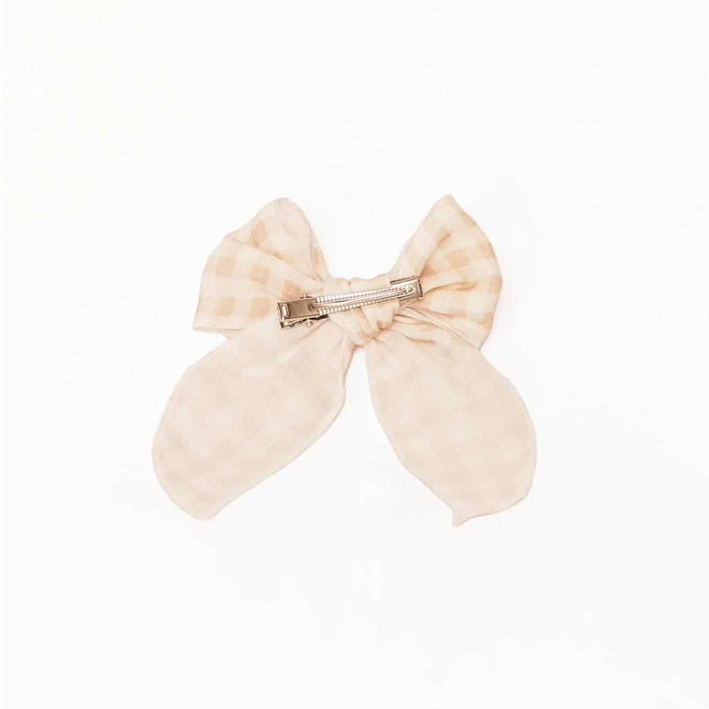 Mrs. Ertha Bow Hairpin | Soft Squares