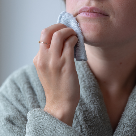 Timboo Reusable Cotton Pads Set of 12 | Feather Grey