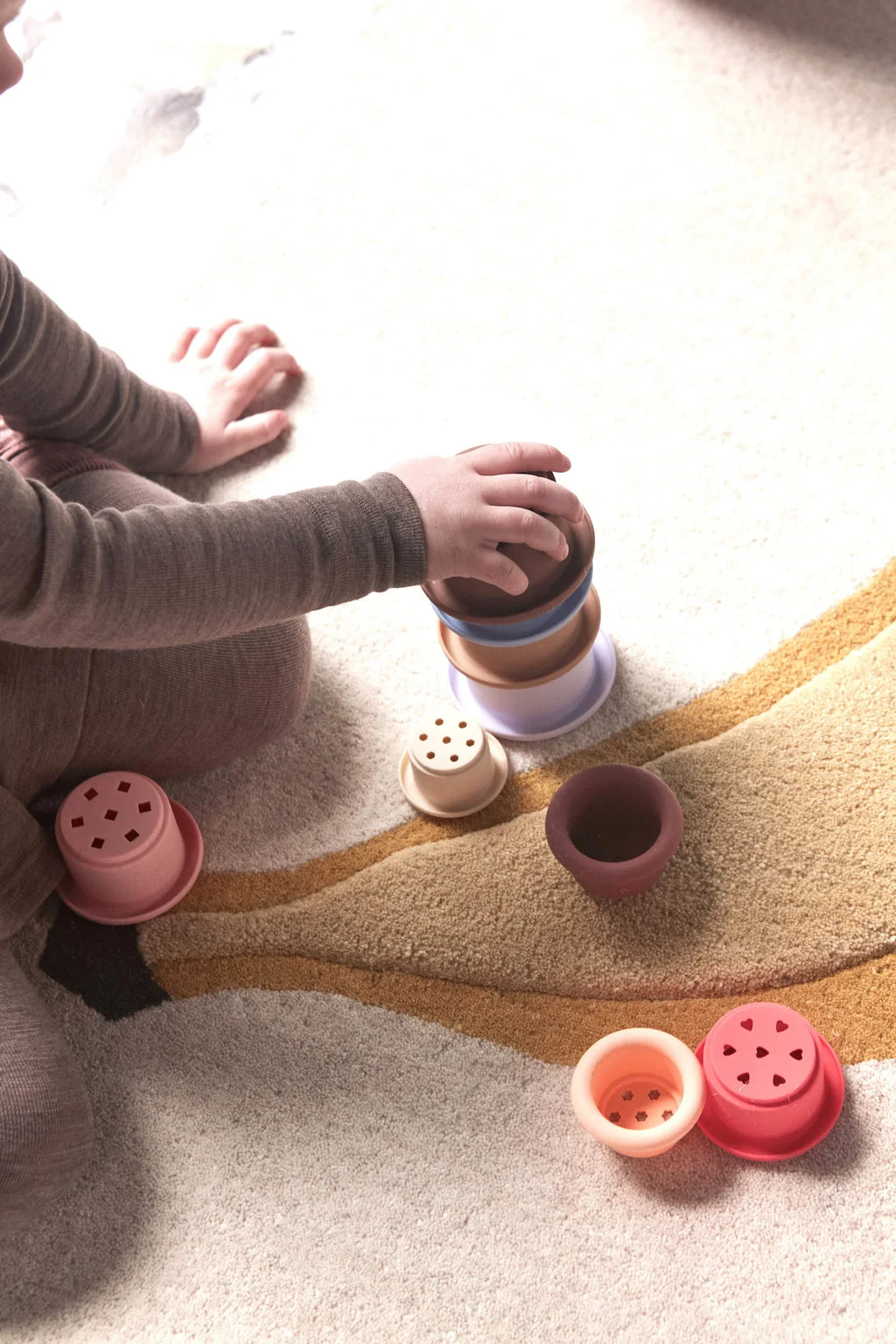 OYOY Silicone Stacking blocks Stacking Tower | Cherry Red /Vanilla