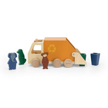 Trixie wooden garbage truck All Animals