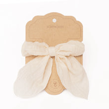 Mrs. Ertha Bow Scrunchie | Vanilla