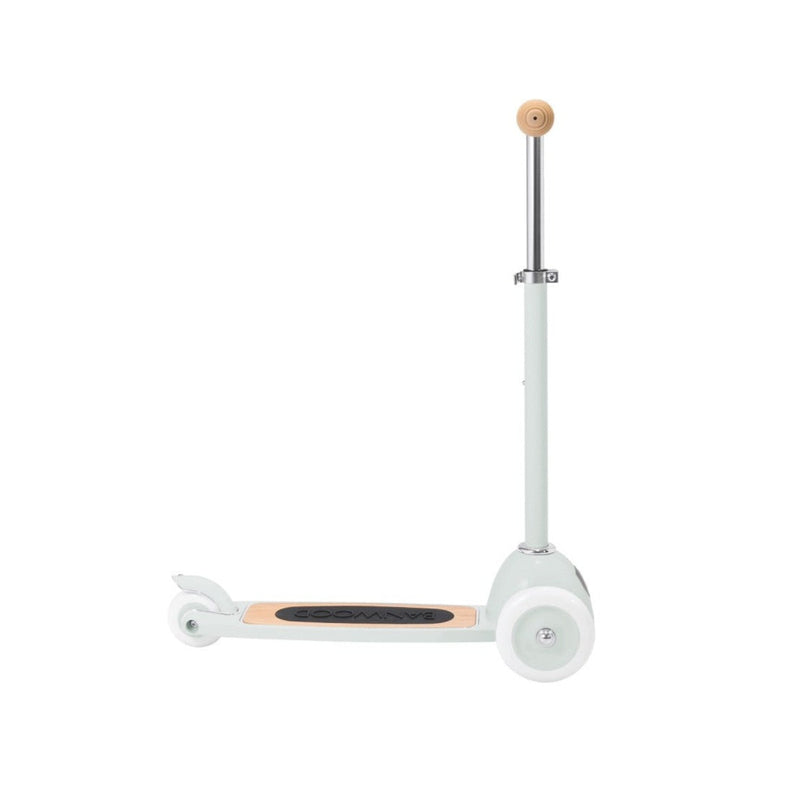 Banwood scooter with bicycle basket | Mint