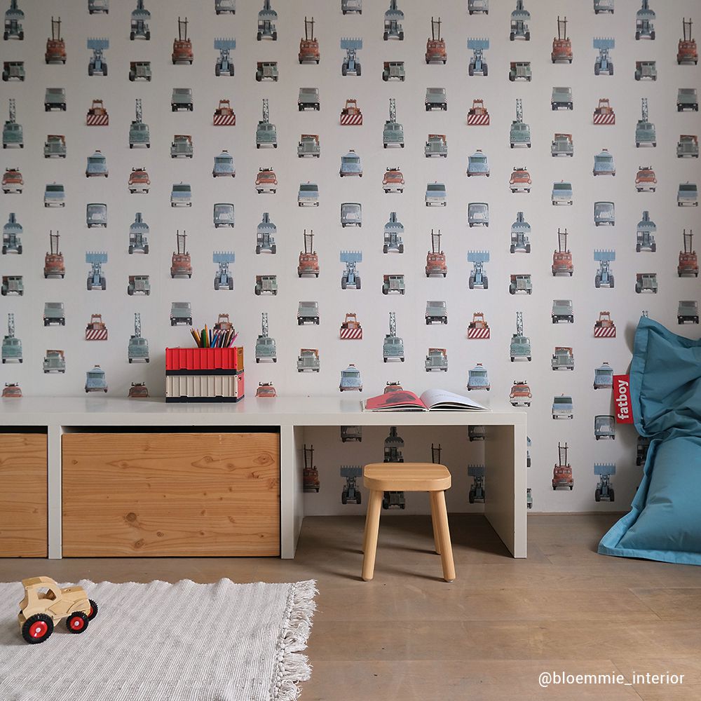 Studio Ditte Wallpaper | Work vehicles Light Grey