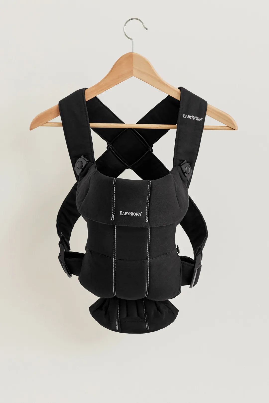 Babybjörn Baby Carrier Mini | Black