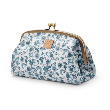 Elodie Spacious Toiletry Bag Zip&Go | Garden Leo Toile