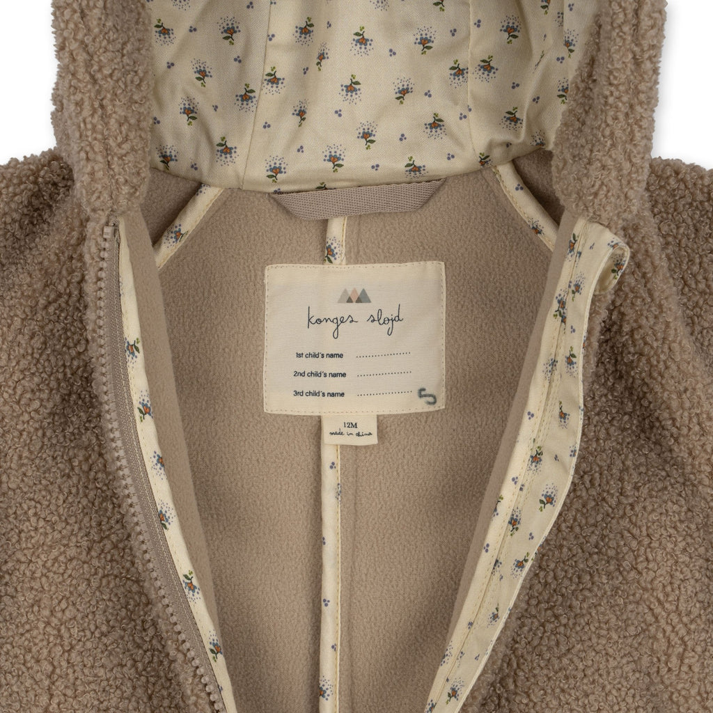 Konges Sløjd Grizz Teddy Onesie | Oxford Tan