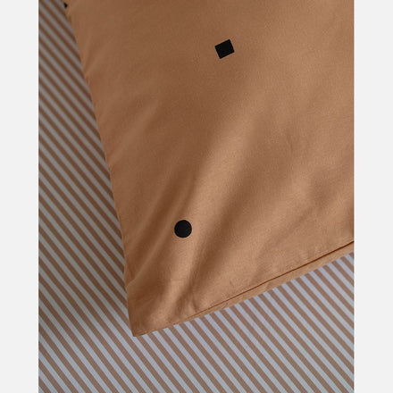 Studio Ditte Fitted Sheet 90x200cm | Stripes Toffee