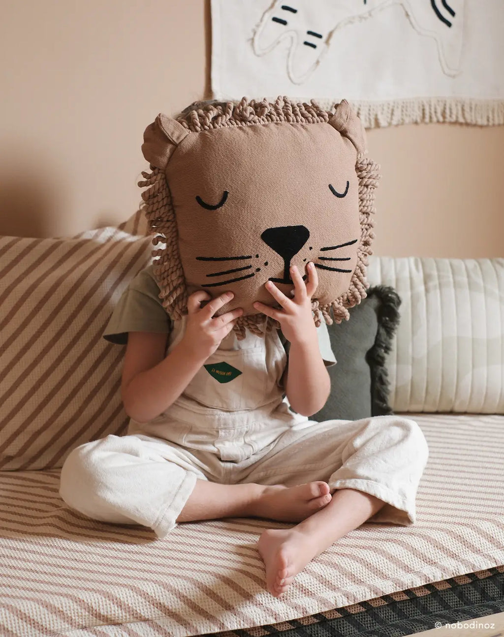 Nobodinoz Lion Face Embroidery Cushion 34x34cm | Sesame