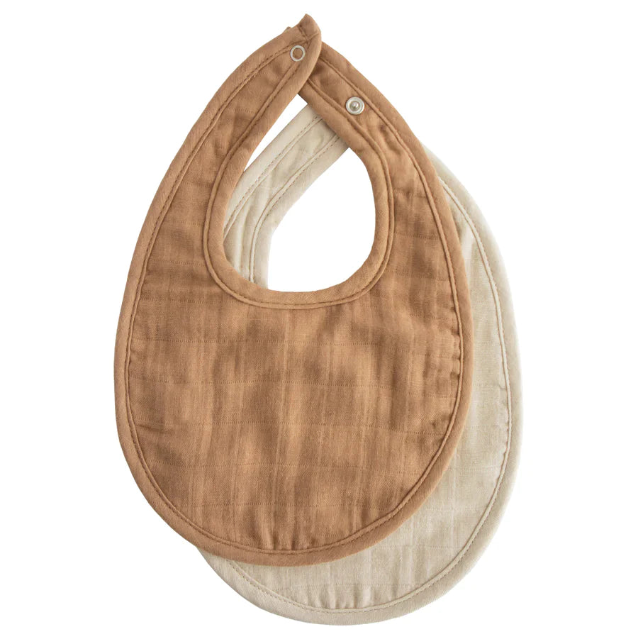 Mushie Muslin Bib 2-Pack | Tan/FOG